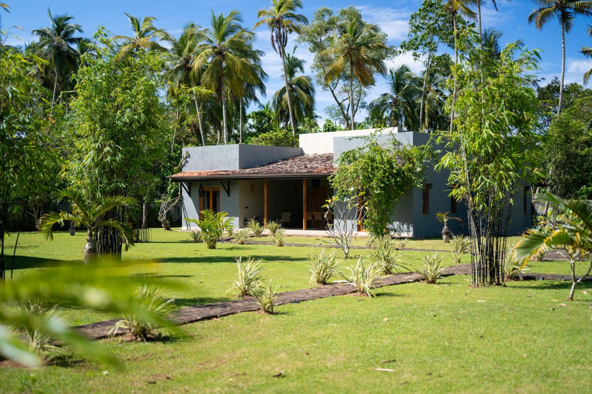 Wirdana Resort & Spa Bussa Exteriör bild